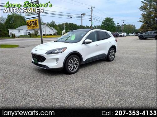 2022 Ford Escape Titanium