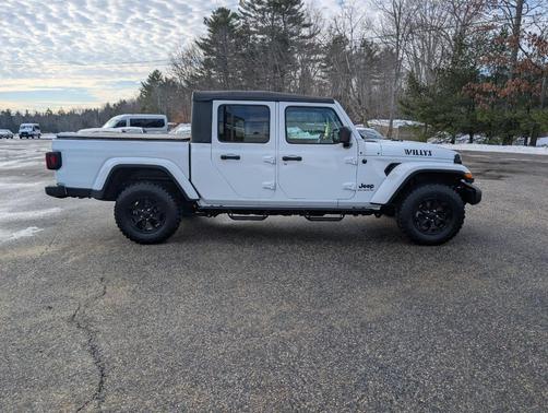 2023 Jeep Gladiator Willys 4x4