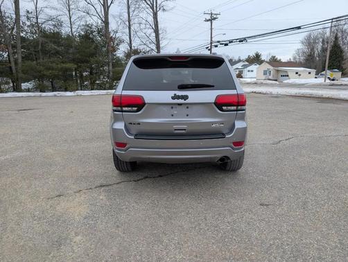 2018 Jeep Grand Cherokee Altitude