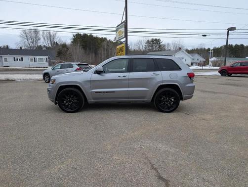 2018 Jeep Grand Cherokee Altitude