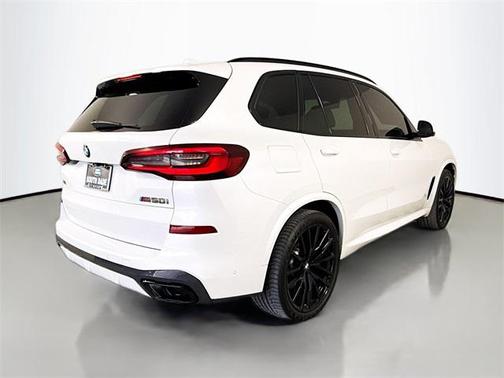 2023 BMW X5 M50i