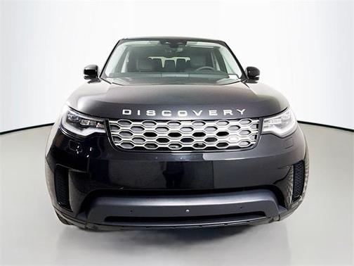 2024 Land Rover Discovery P300 S