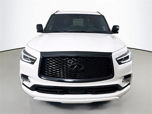 2024 INFINITI QX80 SENSORY AWD