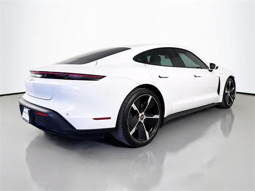 2022 Porsche Taycan Base