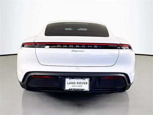 2022 Porsche Taycan Base
