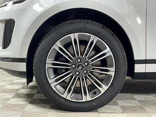 2026 Land Rover Range Rover Evoque Core S