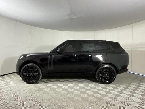 2025 Land Rover Range Rover P530 SE