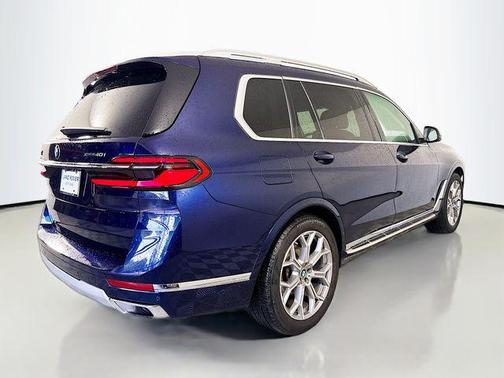 Tanzanite Blue II Metallic 2023 BMW X7 xDrive40i