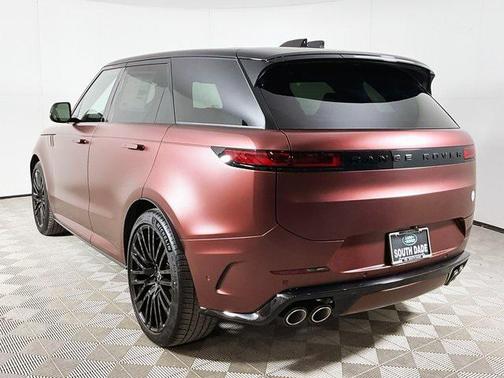2025 Land Rover Range Rover Sport P635 SV Edition Two