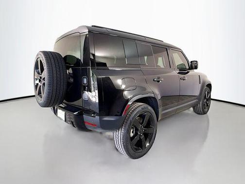 2026 Land Rover Defender P300 S