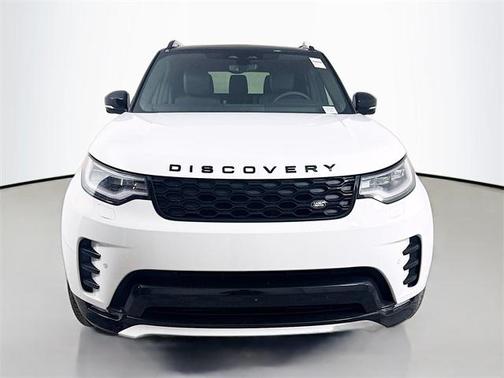 2026 Land Rover Discovery Dynamic SE