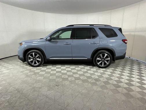 2023 Honda Pilot AWD Elite