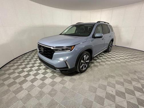 2023 Honda Pilot AWD Elite