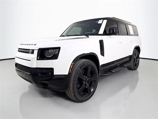 2026 Land Rover Defender V8