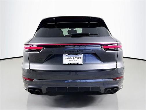 2022 Porsche Cayenne GTS