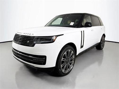 2025 Land Rover Range Rover P400 SE 7 Seat