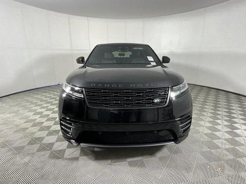 2026 Land Rover Range Rover Velar P250 SE R-Dynamic