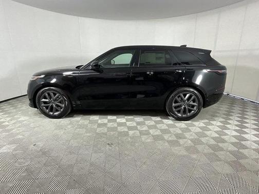 2026 Land Rover Range Rover Velar P250 SE R-Dynamic