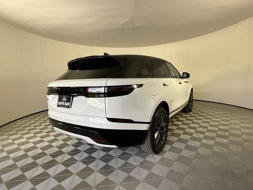 2026 Land Rover Range Rover Velar P250 SE R-Dynamic