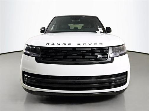 2025 Land Rover Range Rover P400 SE