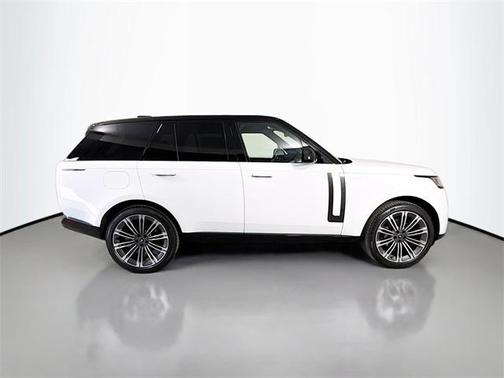 2025 Land Rover Range Rover P400 SE