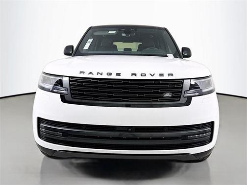 2025 Land Rover Range Rover P530 SE