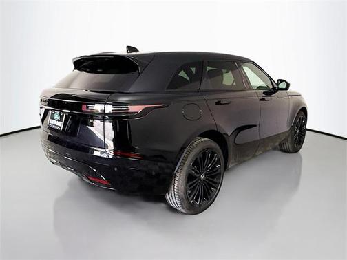 2026 Land Rover Range Rover Velar P400 Dynamic SE