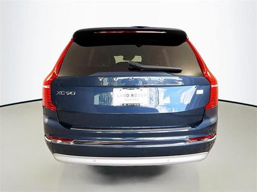 2022 Volvo XC90 Recharge Plug-In Hybrid T8 Inscription 6 Passenger