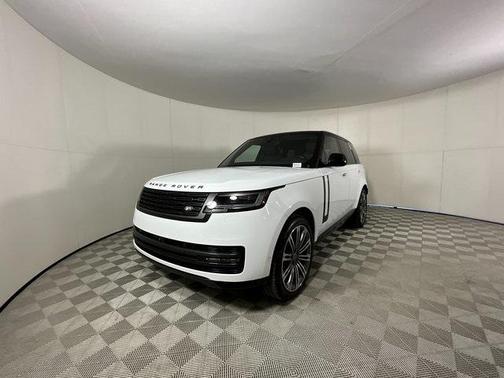 2025 Land Rover Range Rover P530 SE