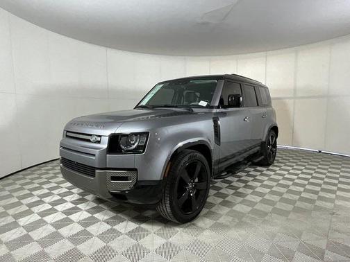 2024 Land Rover Defender 110 P400 X-Dynamic SE