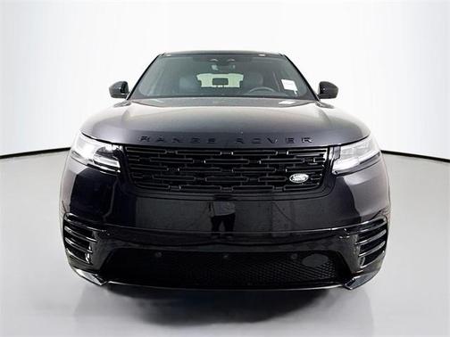 2026 Land Rover Range Rover Velar P250 SE R-Dynamic