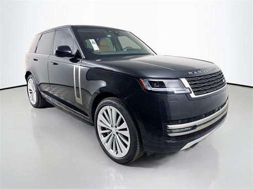 2025 Land Rover Range Rover P530 SE