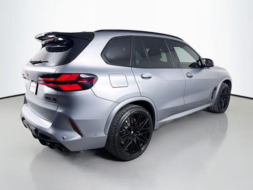 2025 BMW X5 M Base
