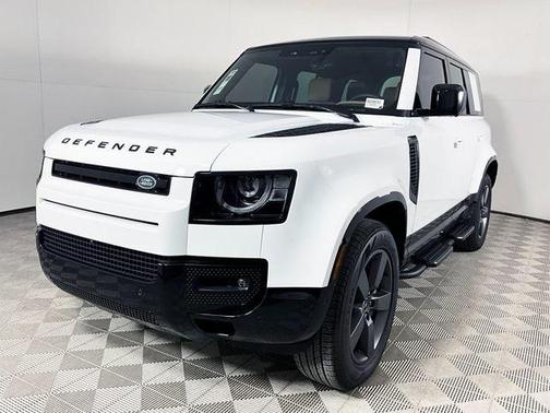 2025 Land Rover Defender 110 P400 X-Dynamic SE