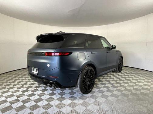 2025 Land Rover Range Rover Sport P635 SV Edition Two