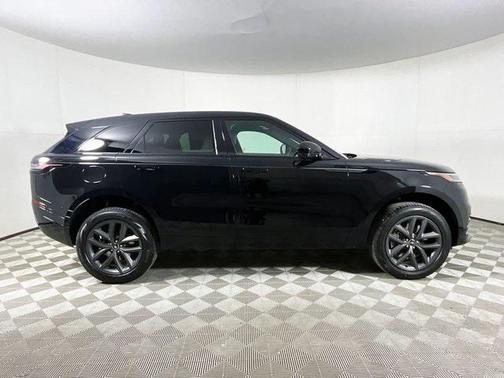 2026 Land Rover Range Rover Velar P250 SE R-Dynamic