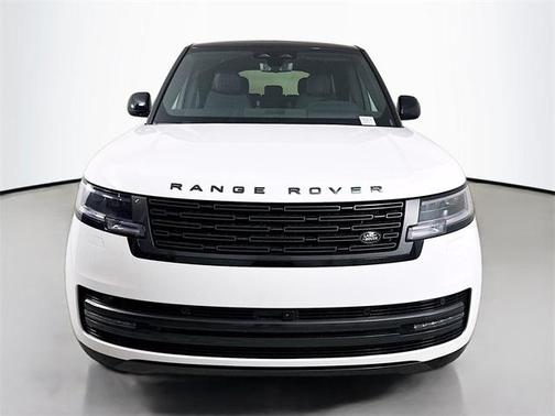 2026 Land Rover Range Rover P400 SE 7 Seat