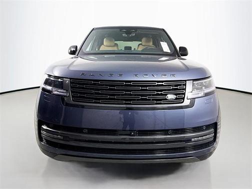 2025 Land Rover Range Rover P400 SE