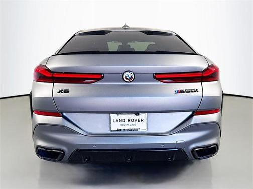 2022 BMW X6 M50i