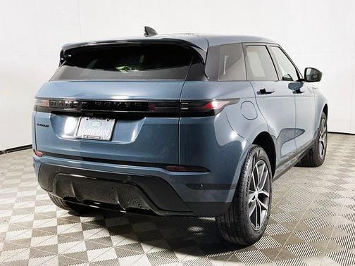 2026 Land Rover Range Rover Evoque Core S