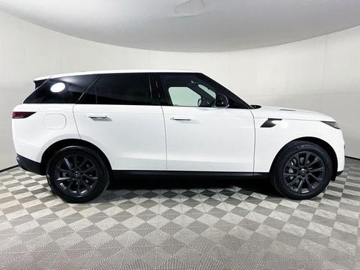 2025 Land Rover Range Rover Sport P360 S