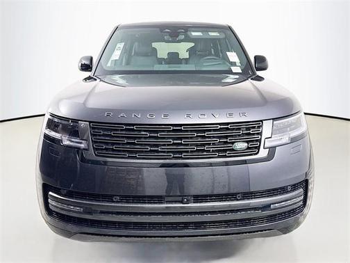 2026 Land Rover Range Rover P400 SE