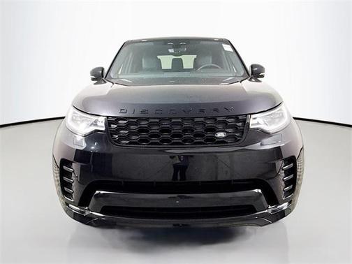 2025 Land Rover Discovery P360 Dynamic SE