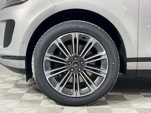 2026 Land Rover Range Rover Evoque Core S