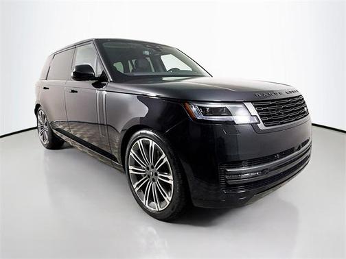 2025 Land Rover Range Rover P530 SE 7 Seat