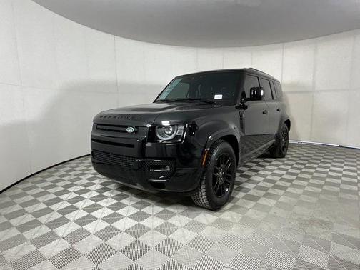 2024 Land Rover Defender 110 P400 X-Dynamic SE