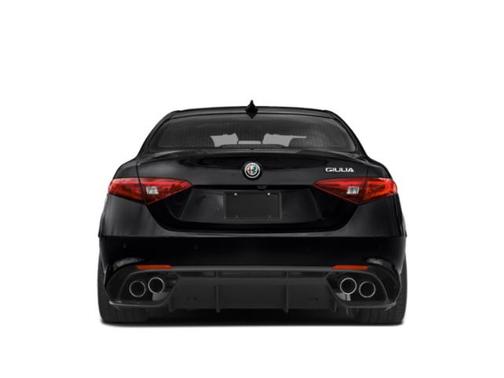 2021 Alfa Romeo Giulia Quadrifoglio