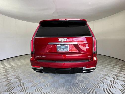 2025 Cadillac Escalade Premium Luxury