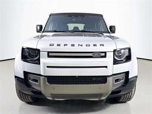 2022 Land Rover Defender 110 X-Dynamic SE