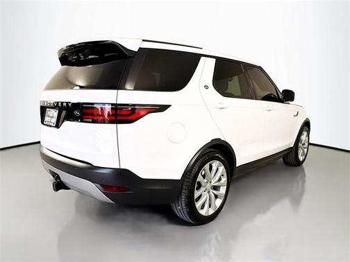 2023 Land Rover Discovery P300 S